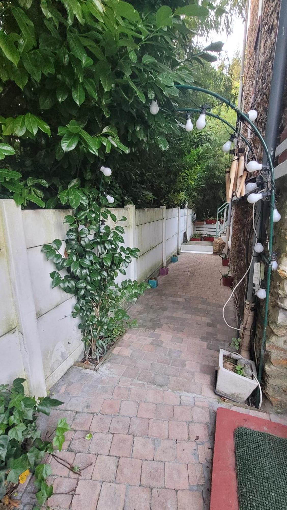 Appartement, Atelier D'Artiste Chelles  Dış mekan fotoğraf